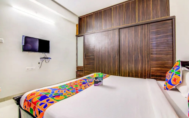 Flora Vihaan By FabHotel