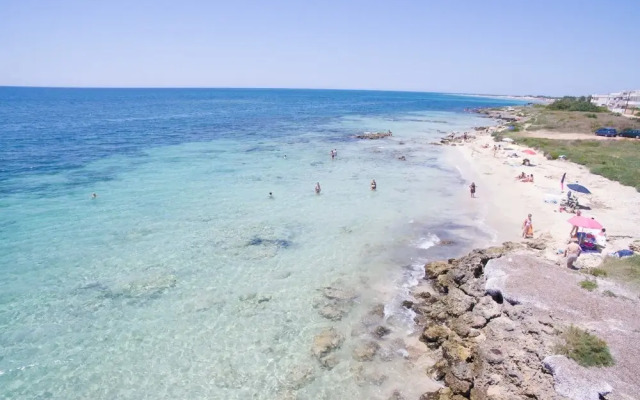 Casa Silva, Front Beach