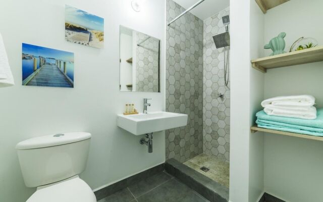 Turibana Plaza Suite 5 w Balcony