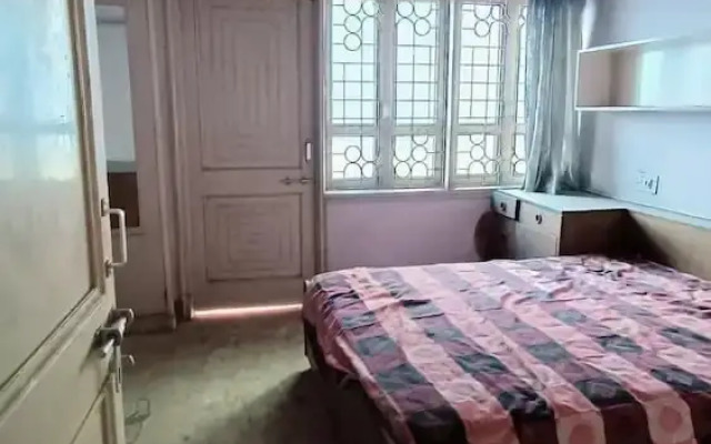 JK Rooms 149 Thakur Galaxy