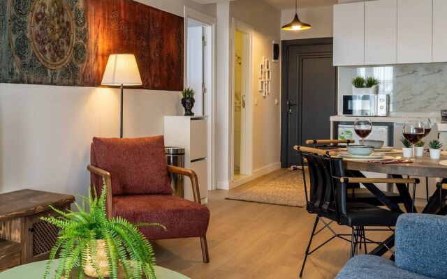 Monnas Suite