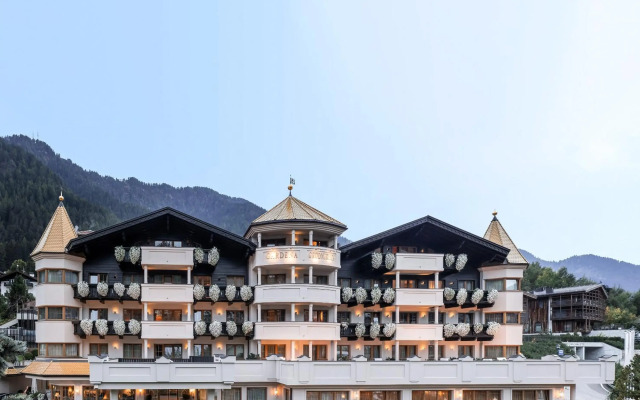 Gardena Grödnerhof Hotel & Spa