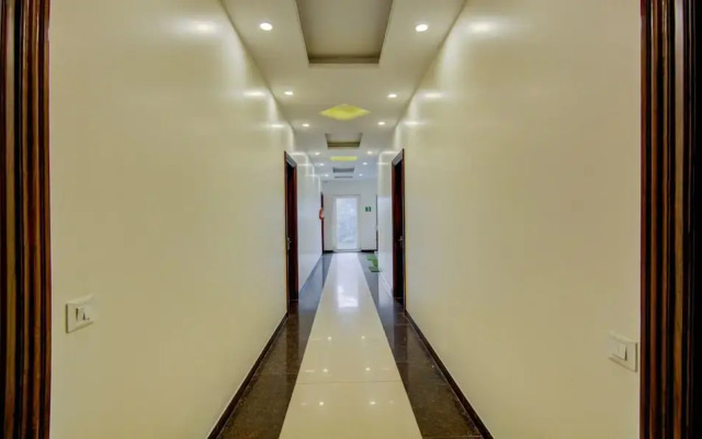 Gm Residency by OYO Rooms