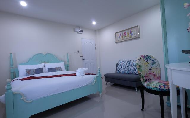 Privacy Residence Lopburi