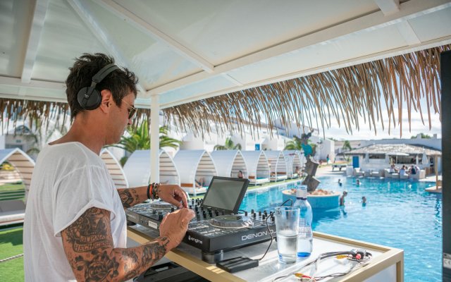 Casas del Lago Hotel, Spa & Beach Club - Adults Only