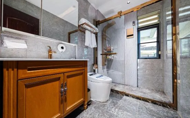 Sumu SUMU Golf Seaview Private Resort Pool Beauty Villa – Bathroom – Beihai