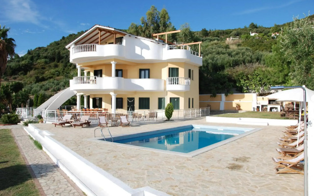 Villa Alex