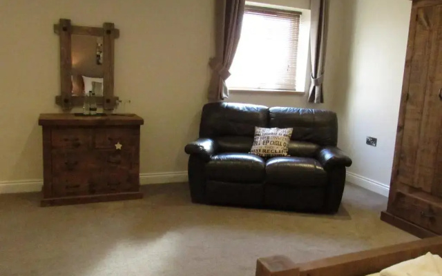 Homesly The Woodman Inn Ltd