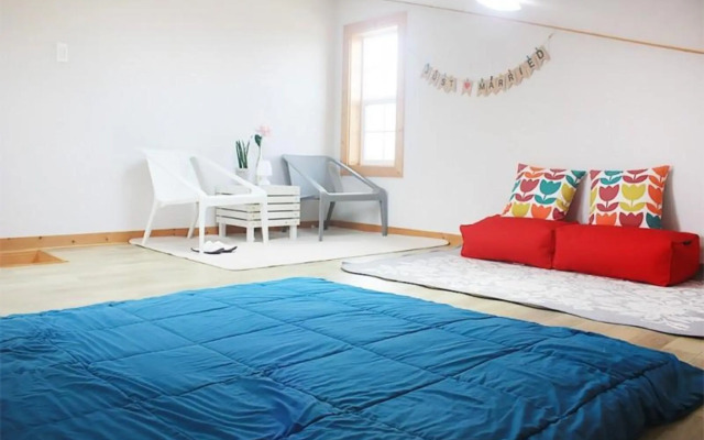 Jeju Manon Unshared House Pension