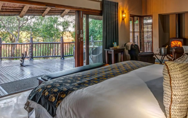 Etali Safari Lodge