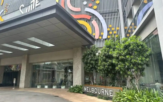 Green Sedayu Apartment by Emily