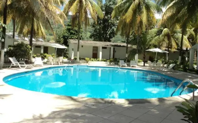 Hotel El Bosque
