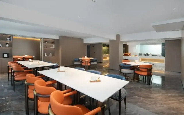 Yizhi Hotel (Guangzhou Beijing Road Chenjiaxuan Subway Station)