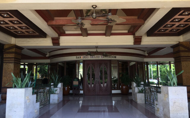 Bohol Tropics Resort