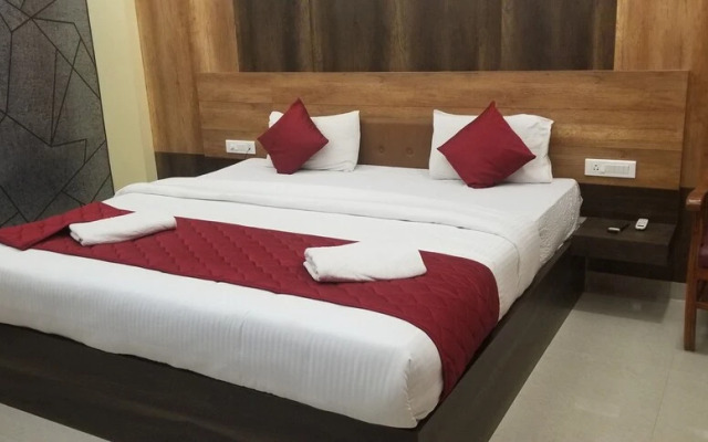 Hotel SDM Golden Tower