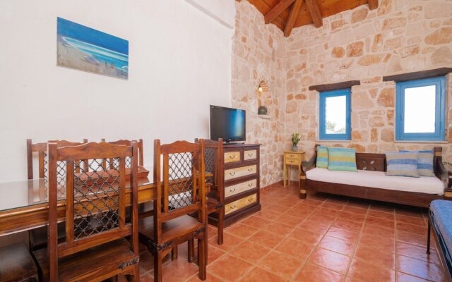 Strofilia Stone Residences