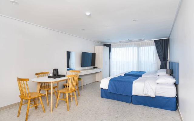 Hallim Resort