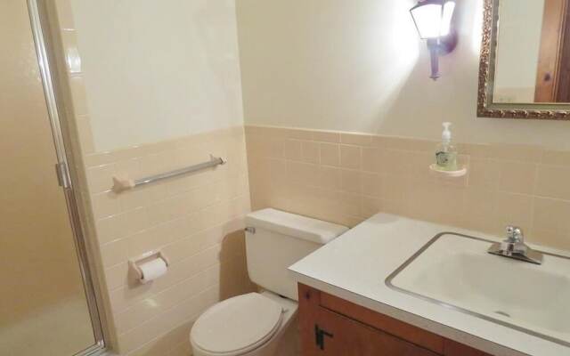 28 Capri Lane - Two Bedroom House