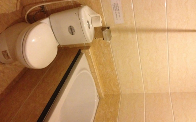 OYO 422 Nguyen Thanh Hotel