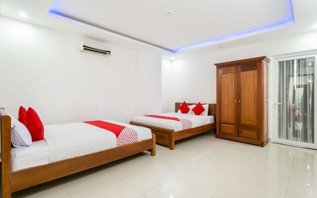 OYO 159 Ruby Hotel