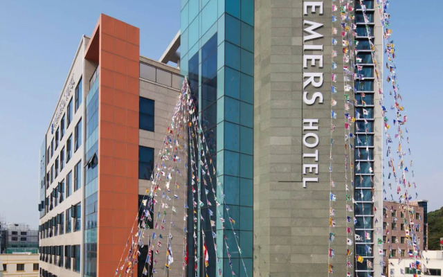Premiers Hotel