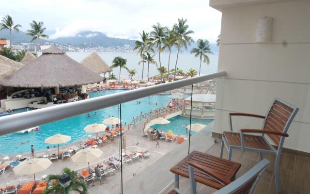 Sunscape Puerto Vallarta Resort & Spa All Inclusive