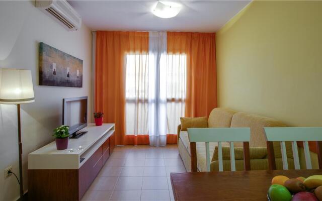 Apartamentos Leo Punta Umbría