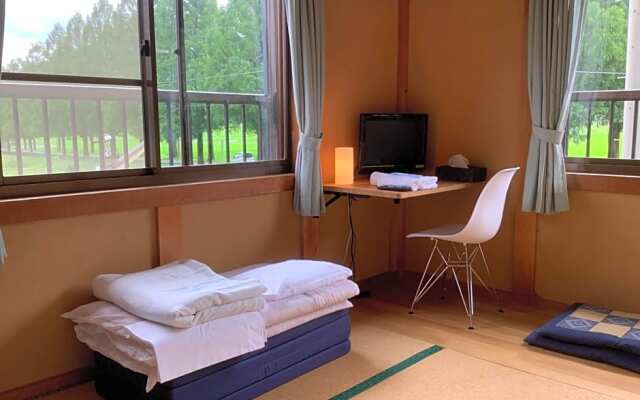 Biwako Makino Hifumikan Guest House