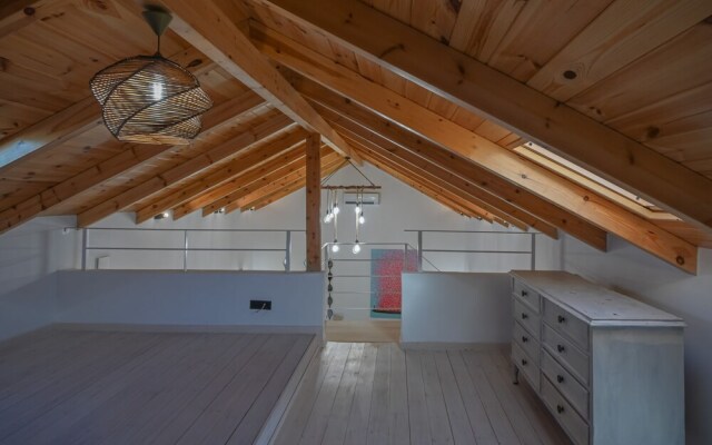 Villa Garifalia with Sauna & Hydromassage