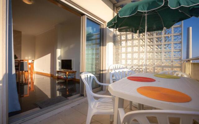 Marginal Oceanica Apartment