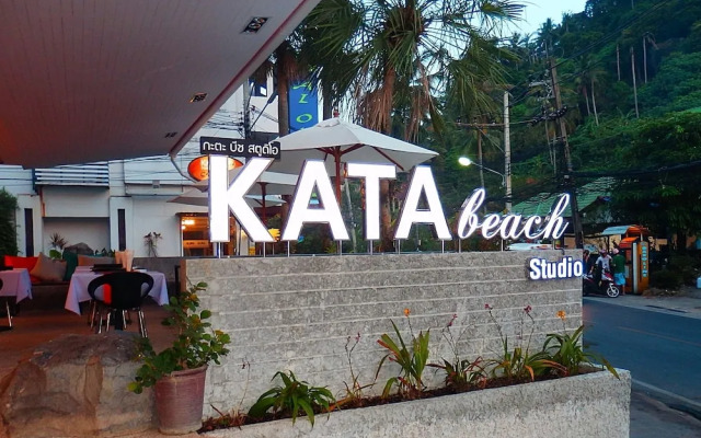Kata Beach Studio Service Apartment