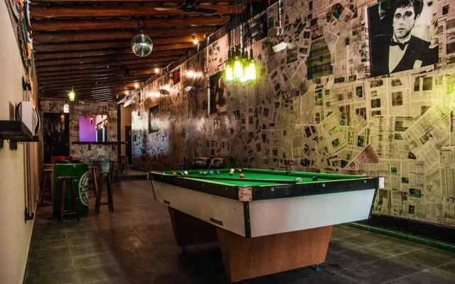 São Jorge Pub Hostel