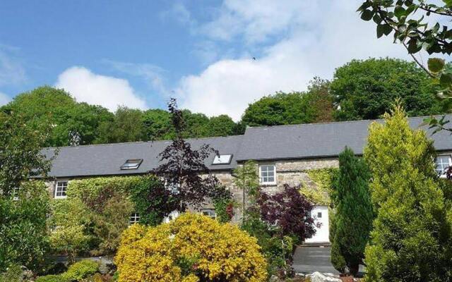 Gellifawr Woodland Retreat