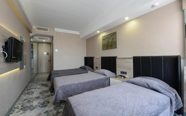 Marla Hotel