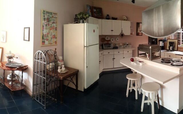 Bed & Breakfast the Rock