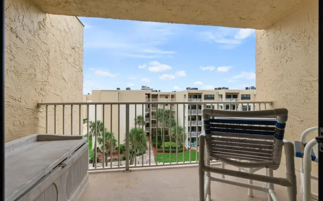 Castle Reef two bed two Bath Oceanview Condo