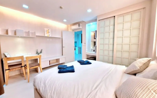 S Condo Nimman Room