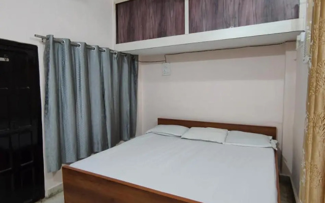 Krishna paying guest house