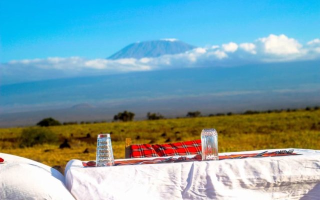 Amanya Star Bed Amboseli