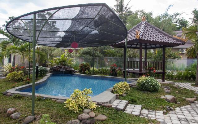 RedDoorz Plus near Banyuwangi Airport