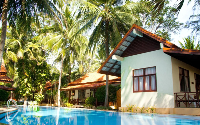 Bayview Beach Resort Baan Grood