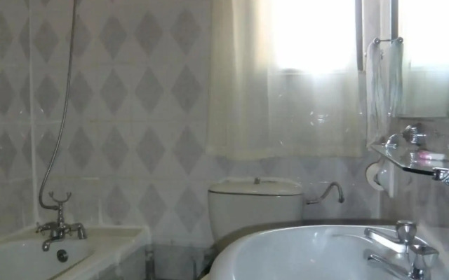 Fang Fang Hotel