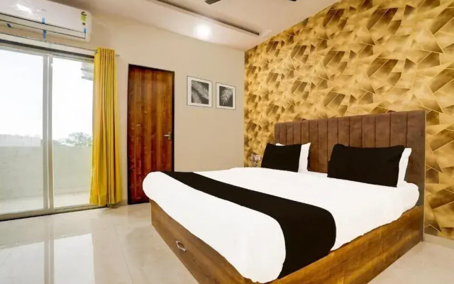 Gaurav Hotel And Restaurant