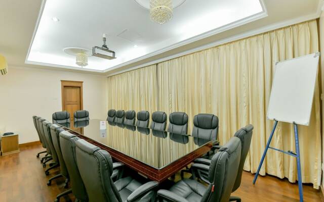 OYO 15854 Grand Seasons