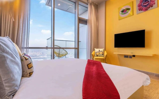 Lux 2B Apt Dubai Canal Water View