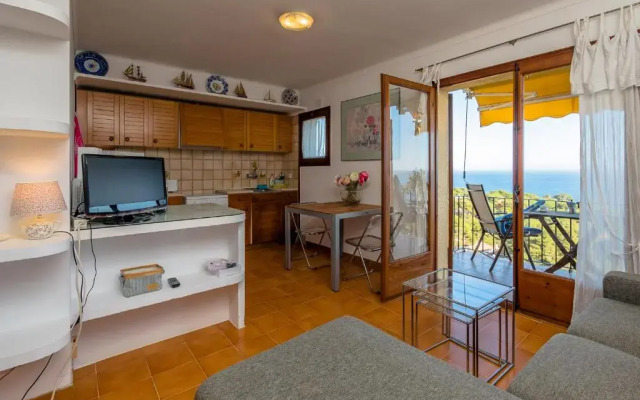 R-7 Calella DE Palafrugell 2 PAX