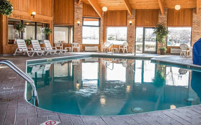 Quality Inn Marshall near I-69