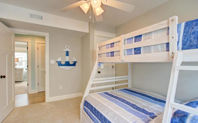 4057 - Fairways & Seaspray