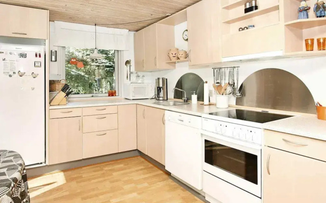 6 Person Holiday Home in Vinderup-by Traum
