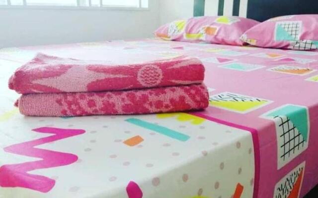 Nur Zahra Sungkai Homestay